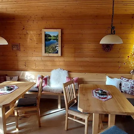 Gaestehaus Kaiserwinkl Apartment Reit im Winkl
