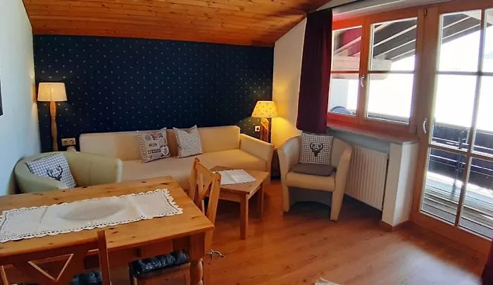 Lejlighed Gaestehaus Kaiserwinkl Reit im Winkl
